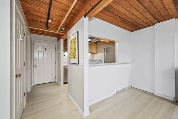 Torrington, CT 06790,839 Main Street #APT 91