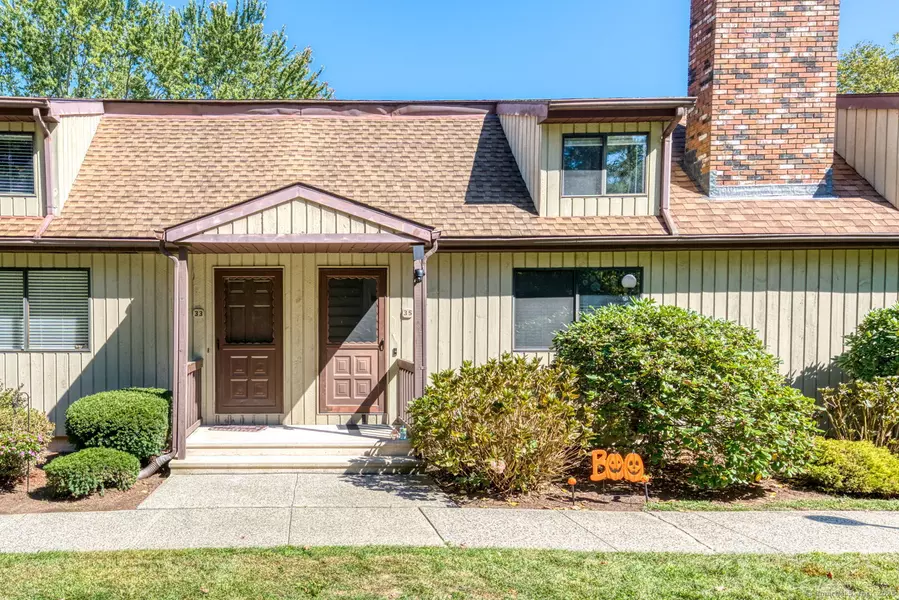 35 Sherman Lane #35, Hamden, CT 06514