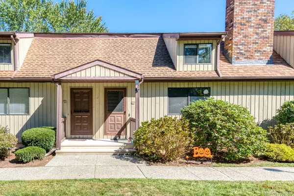 Hamden, CT 06514,35 Sherman Lane #35