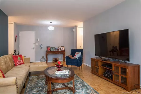 31 Woodland Street #4G, Hartford, CT 06105