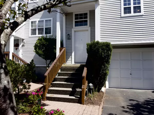 510 Foxboro Drive #510, Norwalk, CT 06851