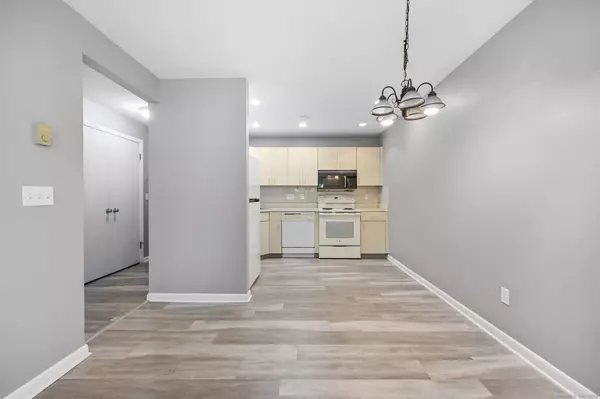 Norwalk, CT 06854,47 Cedar Street #APT 1