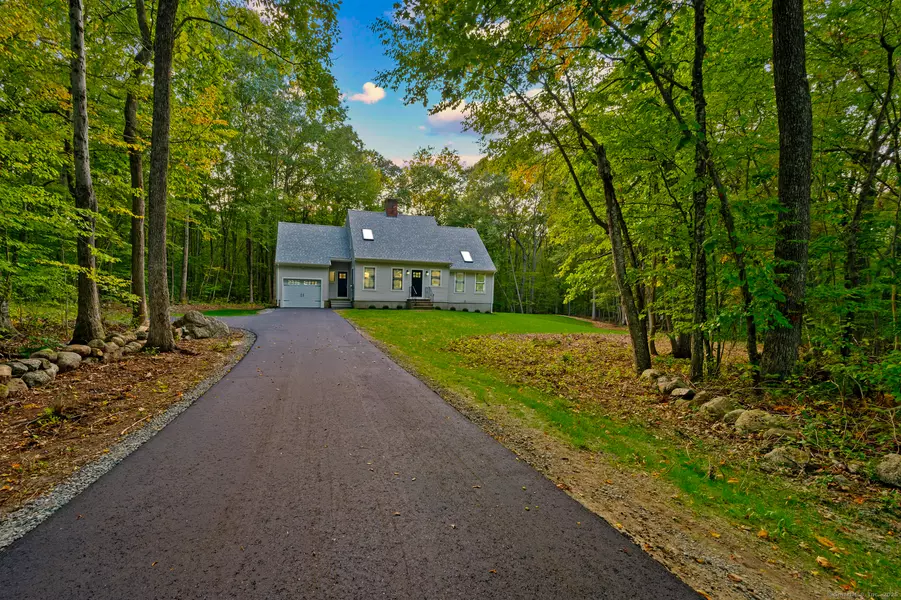 76 Ridgewood Drive, Colchester, CT 06415