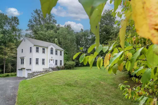 New Milford, CT 06776,45 Candlewood Lake Road North