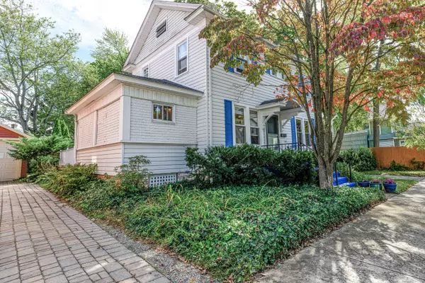 Hamden, CT 06517,131 Clifford Street
