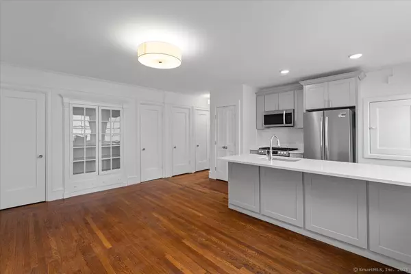 284 Orange Street #504, New Haven, CT 06510