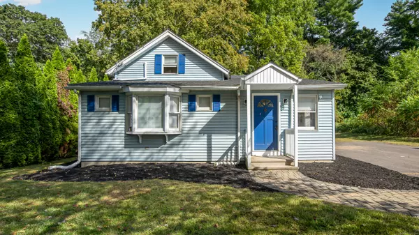 21 Maple Avenue, East Windsor, CT 06016