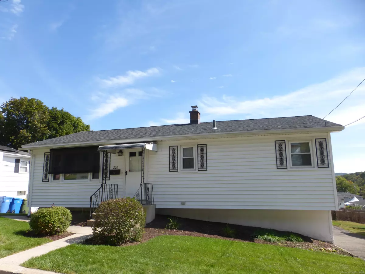 Waterbury, CT 06708,205 New Haven Avenue