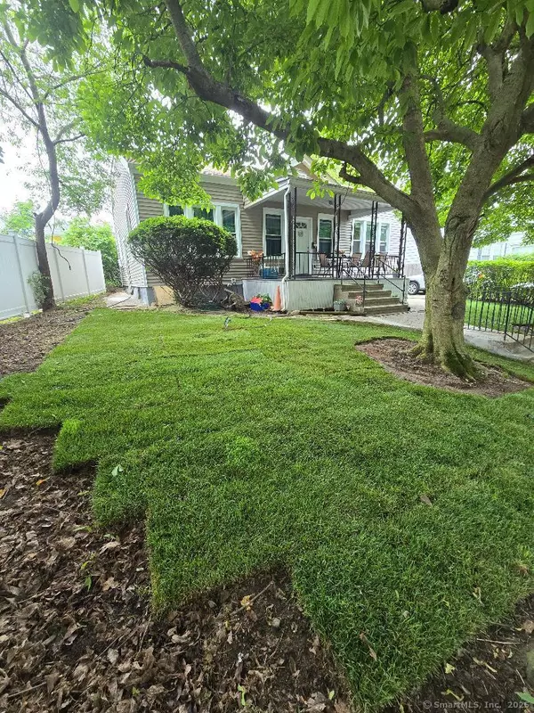 Waterbury, CT 06704,48 Matthews Street