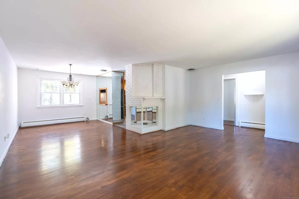 New Haven, CT 06515,119 Brooklawn Circle