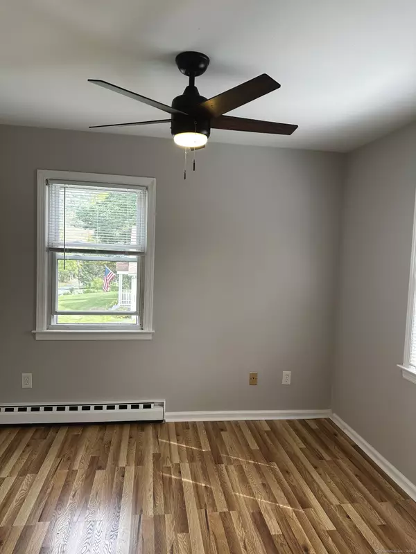 New Milford, CT 06776,34 Bradbury Road