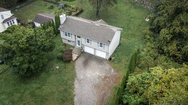 Norwich, CT 06380,10 Mathieu Street