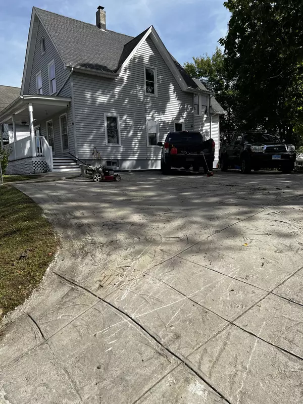 Norwich, CT 06360,31 Prospect Street