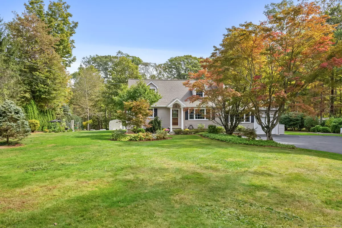 New Fairfield, CT 06812,8 Karen Drive