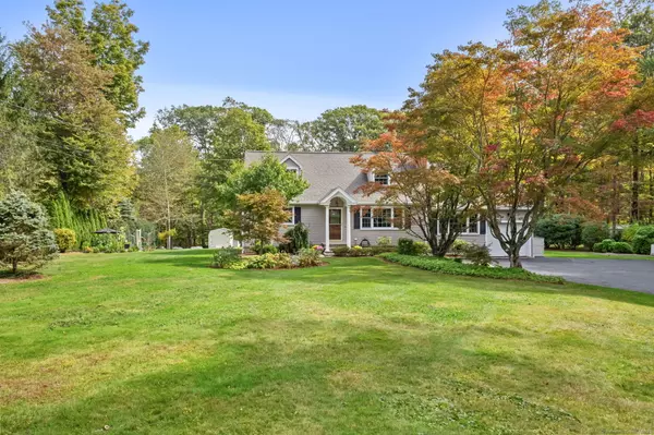 8 Karen Drive,  New Fairfield,  CT 06812