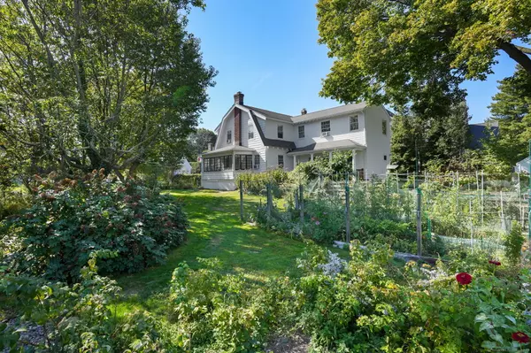 Fairfield, CT 06824,117 Turney Road