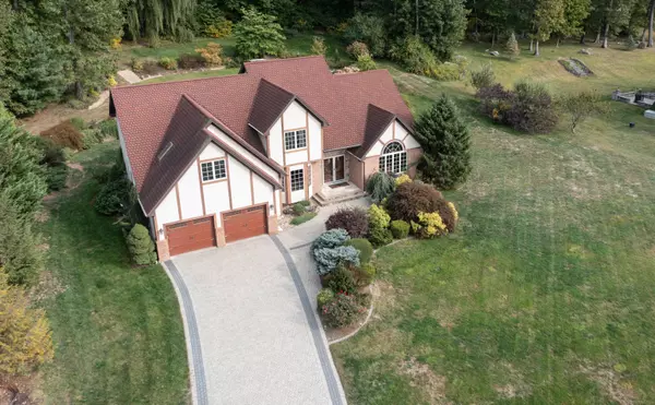 61 Pine Hollow Drive, Southington, CT 06489