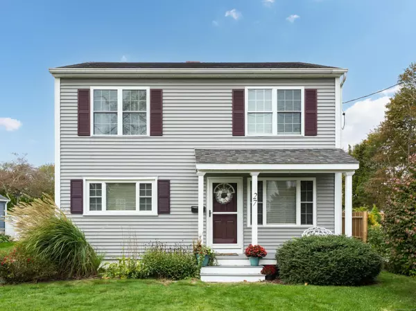 27 Maplewood Drive, Clinton, CT 06413