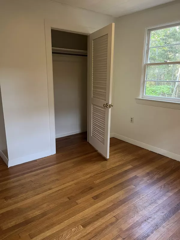 Stonington, CT 06355,103 Pequotsepos Road