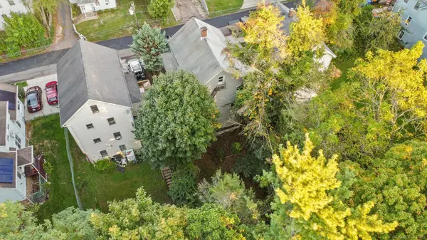 Meriden, CT 06450,147 View Street