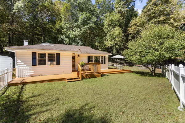 Norwich, CT 06360,59 Hinckley Street