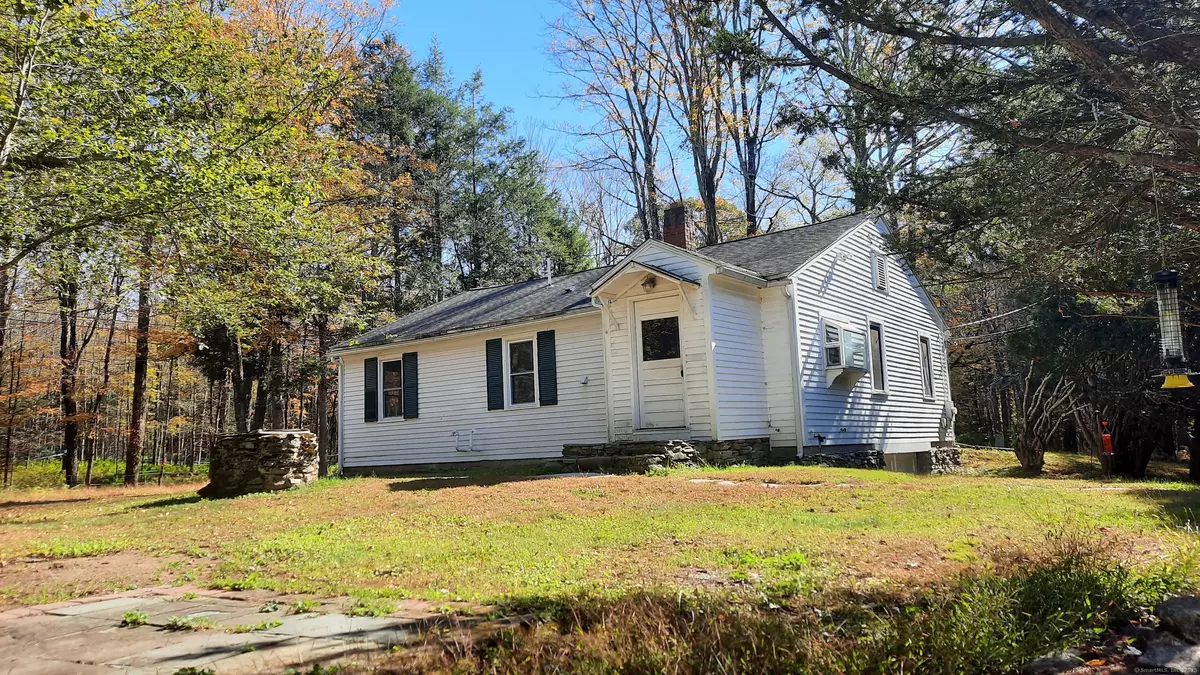 Pomfret, CT 06259,140 Ragged Hill Road