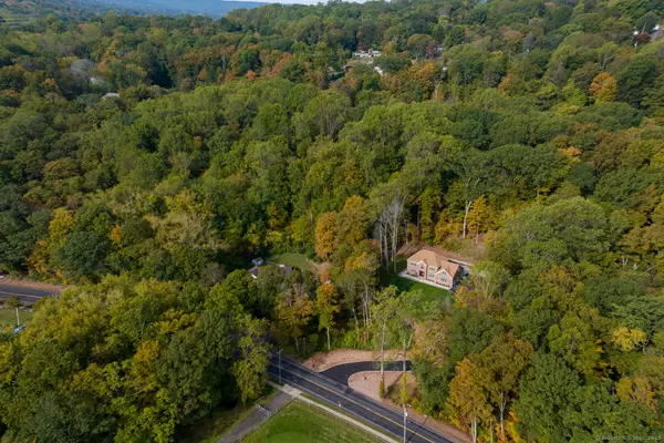 Meriden, CT 06451,171 Oregon Road