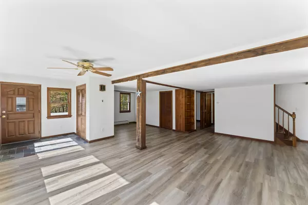 Newtown, CT 06482,18 Still Hill Road