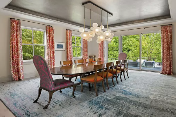 Westport, CT 06880,39 Compo Parkway