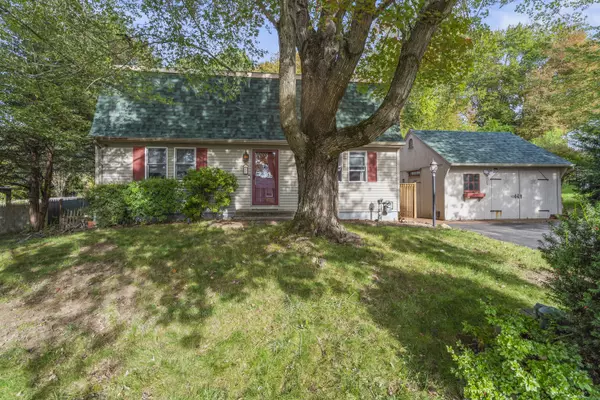 Montville, CT 06382,45 Forest Drive