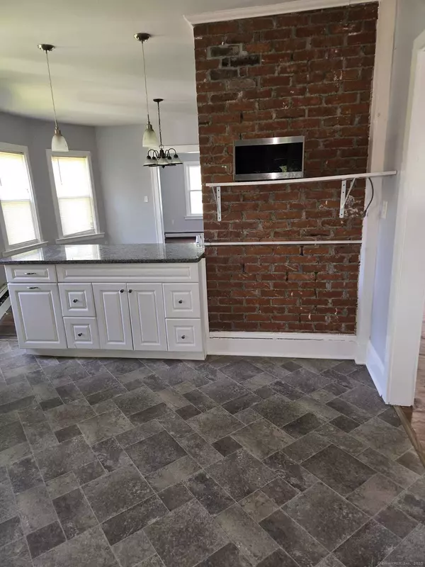 Hartford, CT 06106,175 Wilson Street #2nd floor