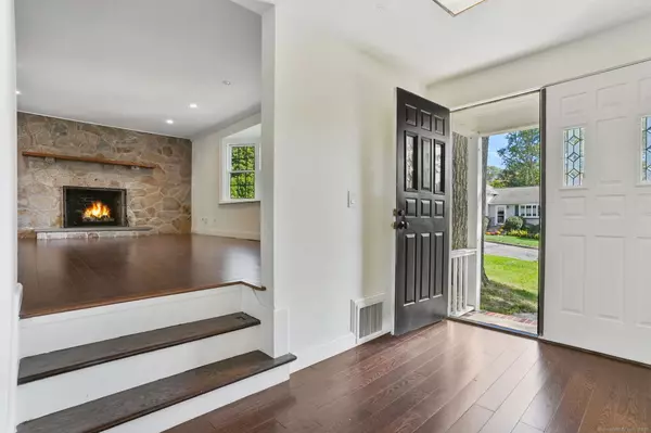 Westport, CT 06880,36 Oak Street