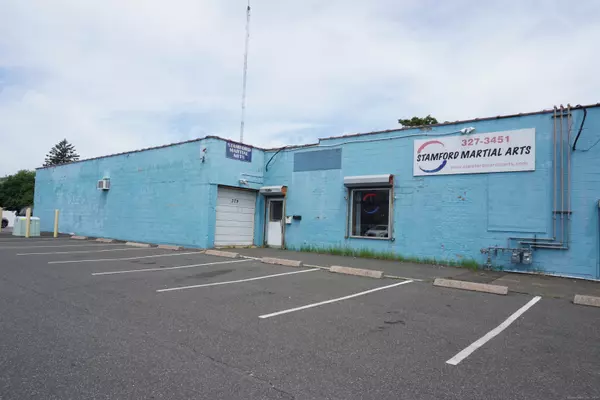 Stamford, CT 06902,379 Shippan Avenue #1