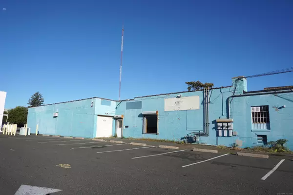 Stamford, CT 06902,379 Shippan Avenue #1