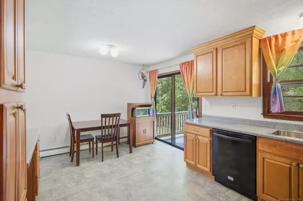 Glastonbury, CT 06033,245 Cavan Lane