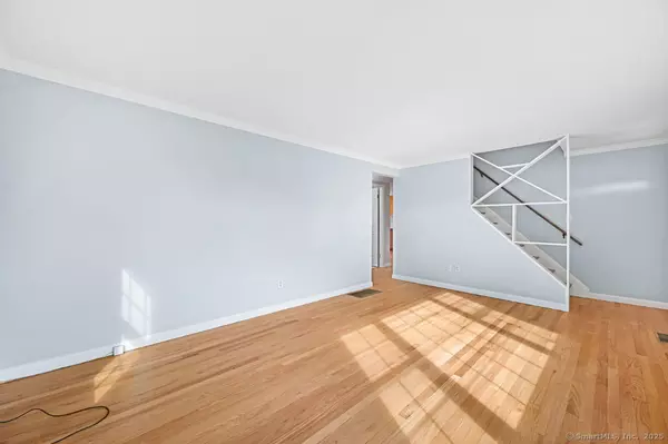 Fairfield, CT 06824,680 Jennings Road