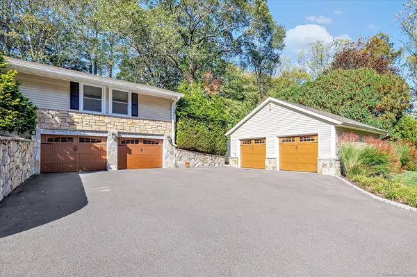 Stratford, CT 06614,20 Brinsmayd Avenue