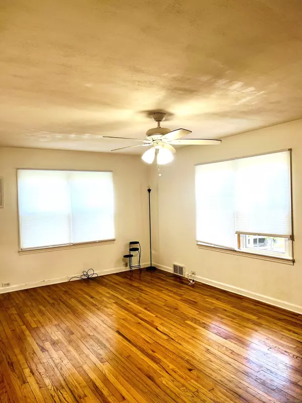 Norwalk, CT 06854,39 Chatham Drive