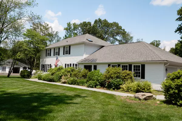 Brookfield, CT 06804,4 Old Woods Road