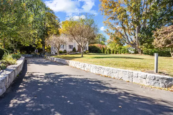 Danbury, CT 06811,40 Great Plain Road