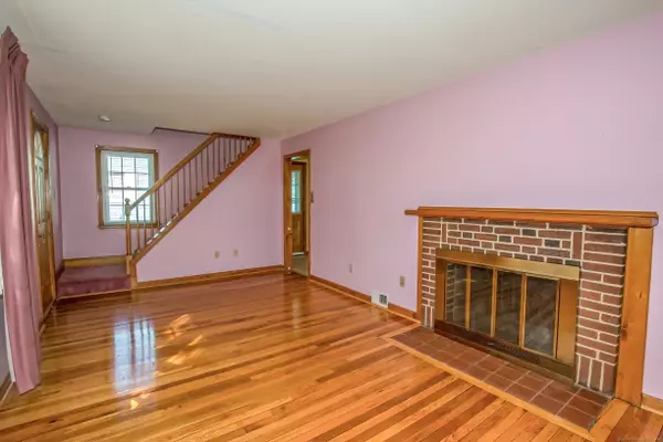 Agawam, MA 01001,60 South Alhambra Circle