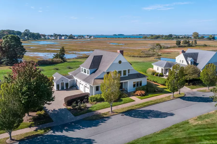 7 Osprey Commons South, Clinton, CT 06413