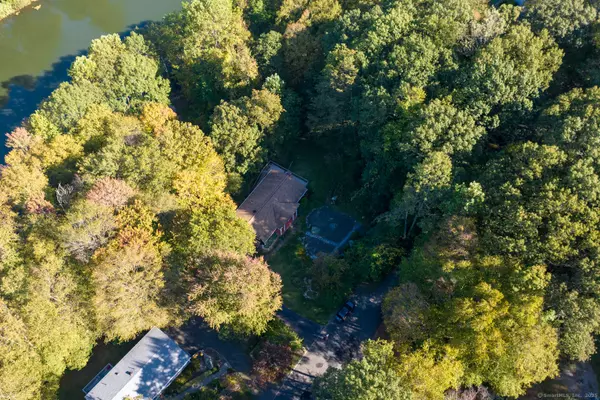 Danbury, CT 06811,20 Lower Lake Road