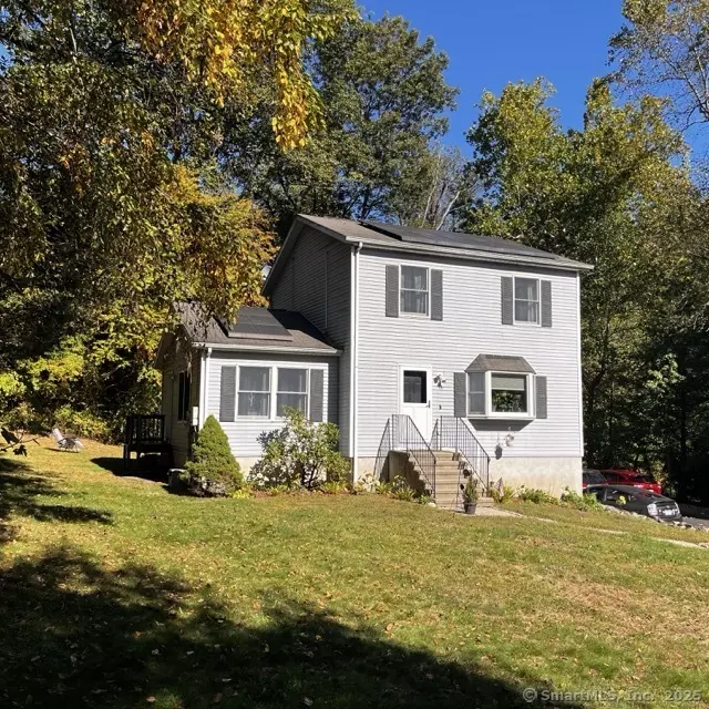 Norwalk, CT 06850,30 Lagana Lane