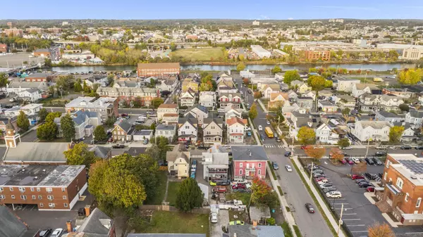 Bridgeport, CT 06608,289 Harriet Street