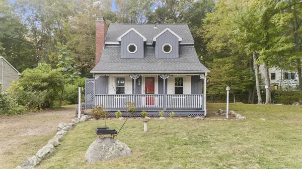 19 West Shore Drive, Clinton, CT 06413