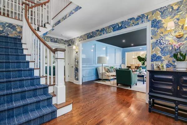 Darien, CT 06820,6 Priscilla Lane