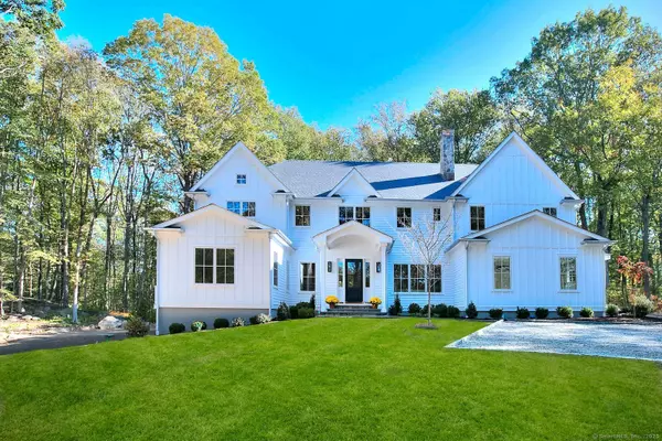 199 Mariomi Road, New Canaan, CT 06840