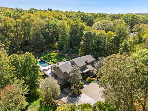 Westport, CT 06880,40 Hermit Lane