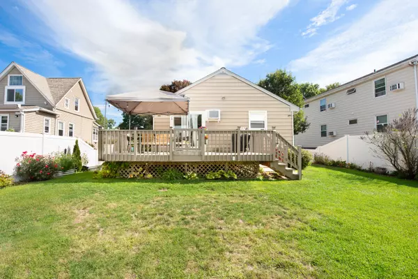 Stratford, CT 06614,1867 Broadbridge Avenue